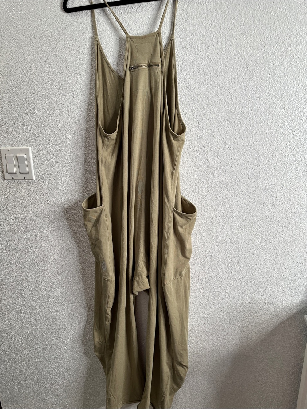 Free people movement hot shot Relaxed Olive Cotton Romper with Pockets size M - Picture 2 of 8